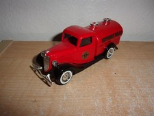 Solido 1936 Ford V8 Beverly Hills Fire Tanker Truck 1:43