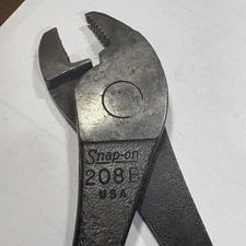 Snap-On Tools Battery Terminal/Angle Nose Pliers 208B USA EXCELLENT