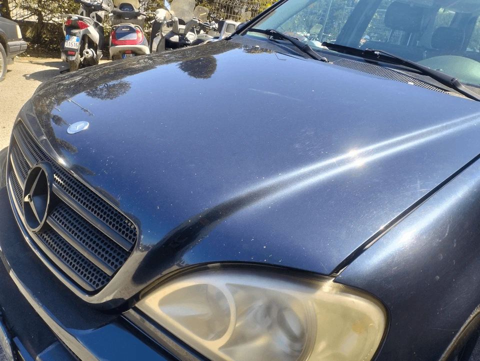 A1638800157 Capot avant  MERCEDES-BENZ Classe M (W163) 400 CDI SUV 5p/b/3996cc - Photo 4/4