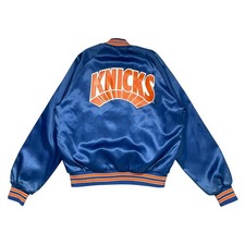 VTG 90s NBA NEW YORK KNICKS CHALK LINE SATIN BOMBER JACKET SIZE L MADE IN USA