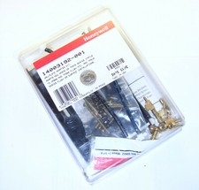 HONEYWELL 14003192-001 NEW THERMOSTAT WALLPLATE ADAPTER KIT TP970 HP970 