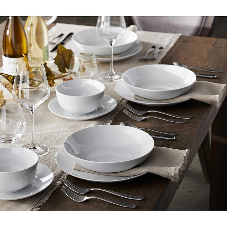Member's Mark 32-Piece Porcelain Dinnerware Set - Image 2 of 4