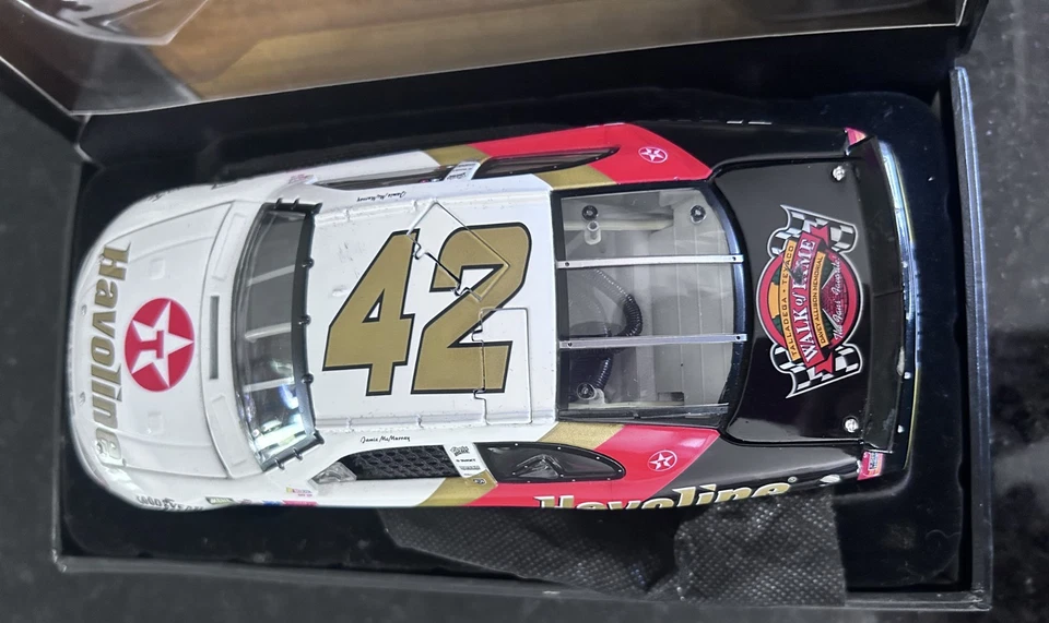 Jamie McMurray #42 Havoline 2003 Intrepid 1:24 Elite Dodge 2003 Paseo de la Fama Foto 3 de 4