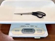 Tanita 1583 LCD Digital Baby Scale up to 40 lbs 20 kg Tare Function