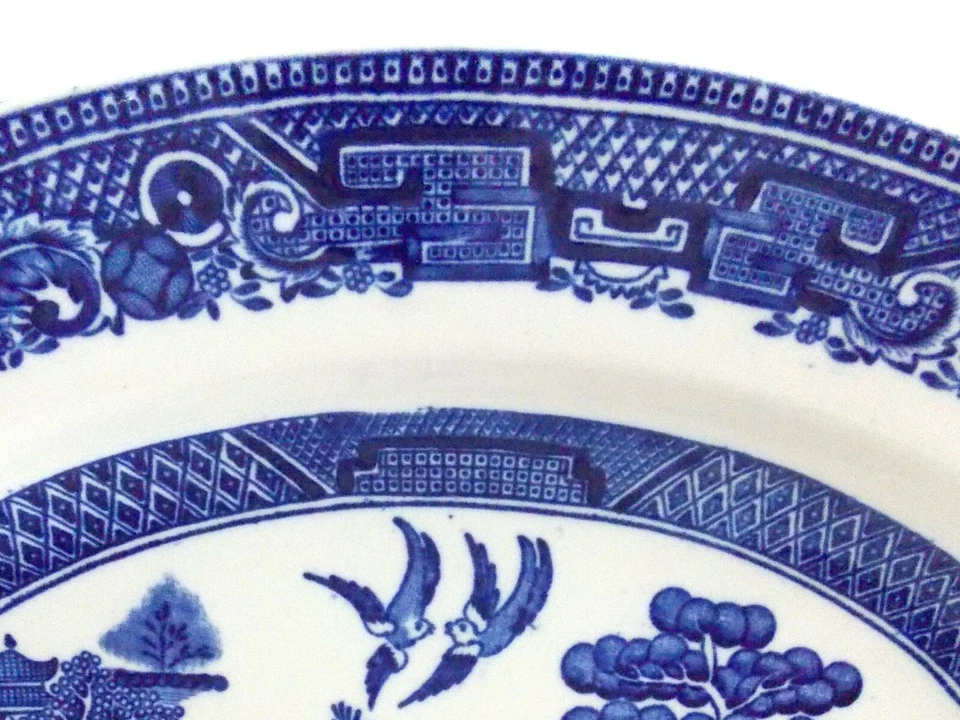 ANTIQUE ALFRED MEAKIN BLUE WILLOW PLATTER BLUE AND WHITE ENGLISH OVAL PLATTER - Image 3 of 4