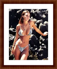 Emily Feld 8.5 x 11 Candid Color Unframed Collectable Photograph