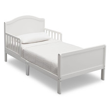 Delta Children Bennett Wood Toddler Bed - Greenguard Gold Certified Bianca