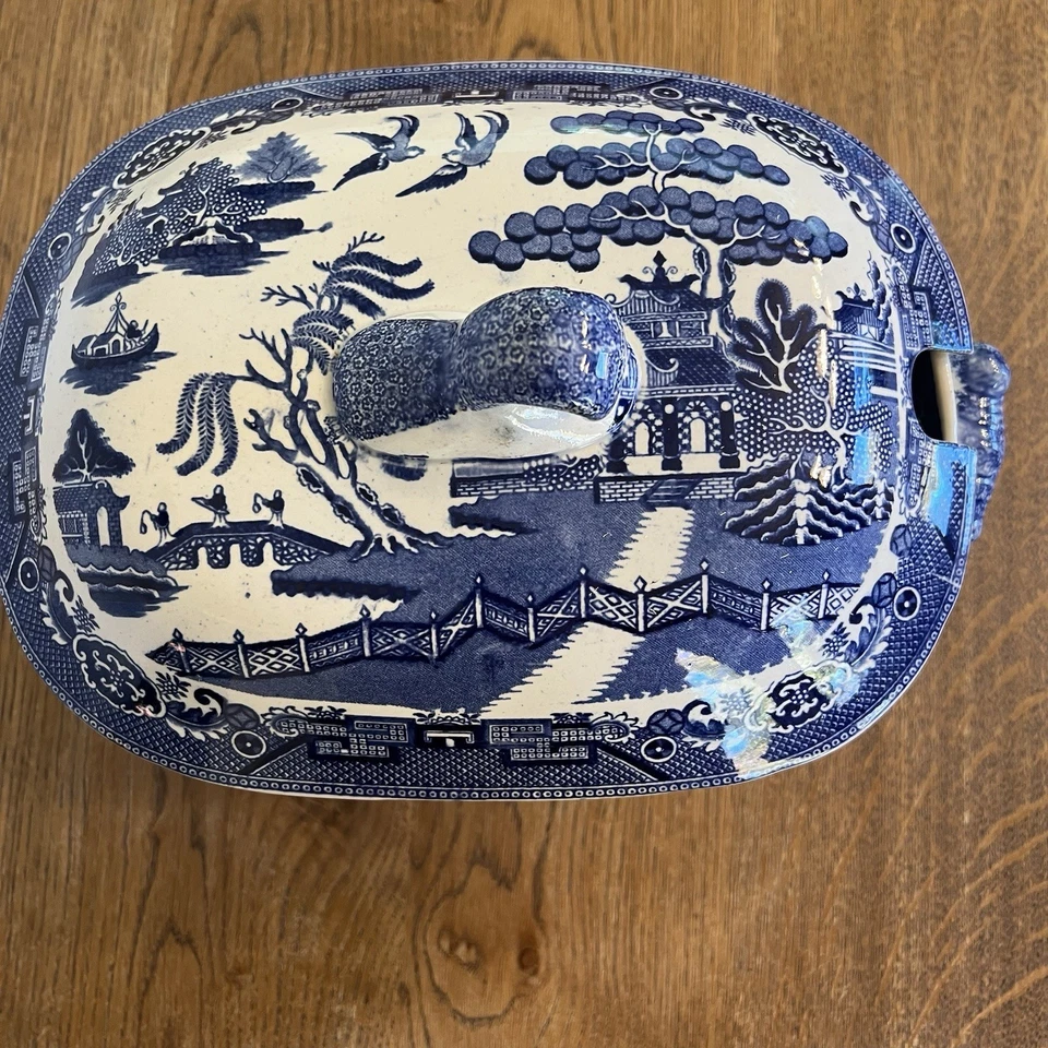 Sopa de sauce azul Staffordshire con tapa hecha en Inglaterra antigua del siglo XIX Foto 3 de 4