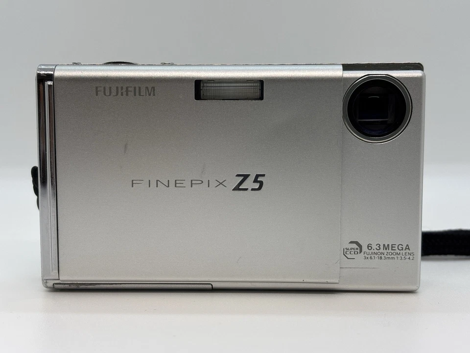 FUJIFILM FinePix Z5fd 6.3MP 3x Zoom Digital Camera Silver From Japan / Exc - Image 3 of 4