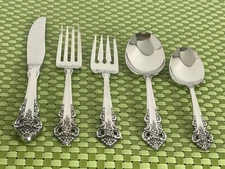 Oneida Community CHERBOURG Stainless Glossy Choice Flatware B117G