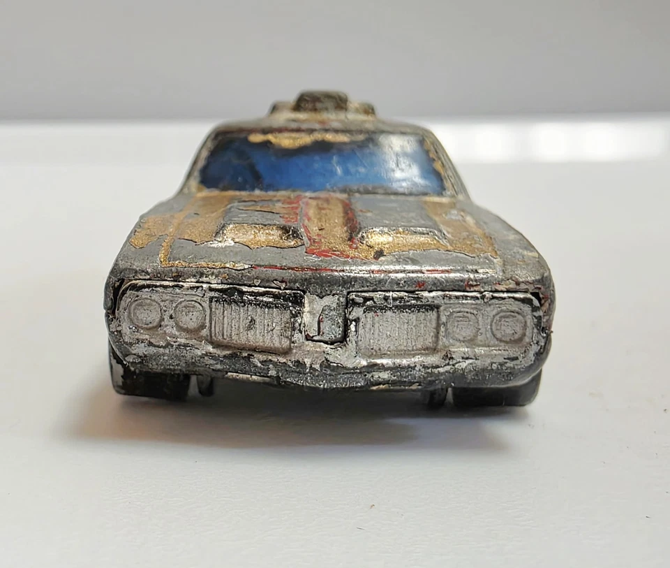 1969 Hot Wheels Olds 442 Barn Find Genuine Wear Collect Or Modify  - Image 3 of 4
