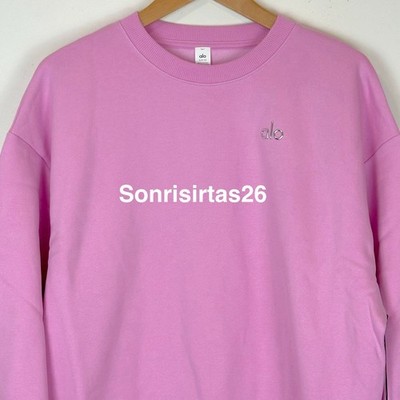 Alo Yoga Accolade Crew Neck Pullover Valentine's Candy Heart Pink