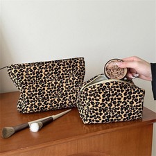 Autumn and Winter Leopard Print Makeup Bag Large Capacity Toiletry Bag Women's M