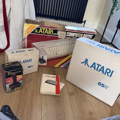 Atari 65XE Computer Konvolut