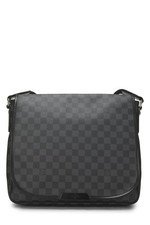 Louis Vuitton Damier Graphite Daniel MM - WGACA