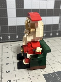 Santa LEGO Holiday and Christmas 40206 - As Pictured. Probably Incomplete.