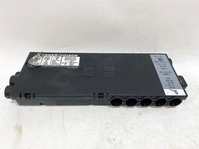 17-20 JAGUAR F-PACE POWER DISTRUBUTION FUSE BOX TERMINAL MODULE ASSEMBLY OEM