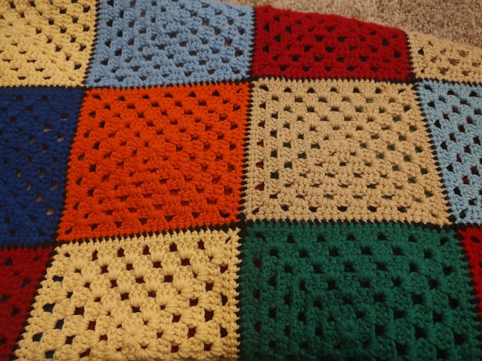 Cama Doble Grande Años 70 Afgana, 90×66 Color Sólido Cuadrado Patchwork Hilo Alta Calidad Foto 4 de 4