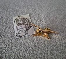 Insigne / pin's de calot épervier charognard armée de l'air Béraudy et Vaure