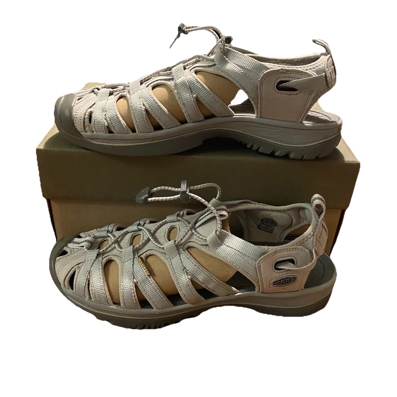 Sandali da donna Keen 9 Whisper Vapor Steel grigio usati in ottime condizioni con cavo a trazione rapida comodi