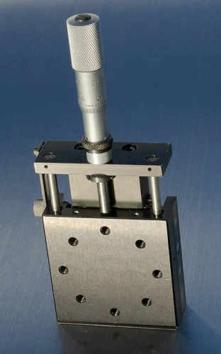 PARKER DAEDAL LINEAR POSITIONER STAGE 