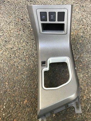 2007-2014 TOYOTA TUNDRA SEQUOIA Shift Bezel Tow/Haul Diff Lock Switch