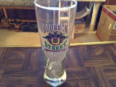 22 ounce bourbon street large beer glass