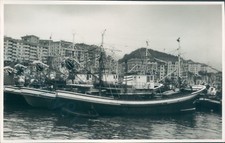 Spanish motor fishing vessels at bermeo 1971