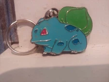 Vintage 1998 POKEMON Nintendo BULBASAUR Creature Enamel Metal Key Chain M.D. Toy