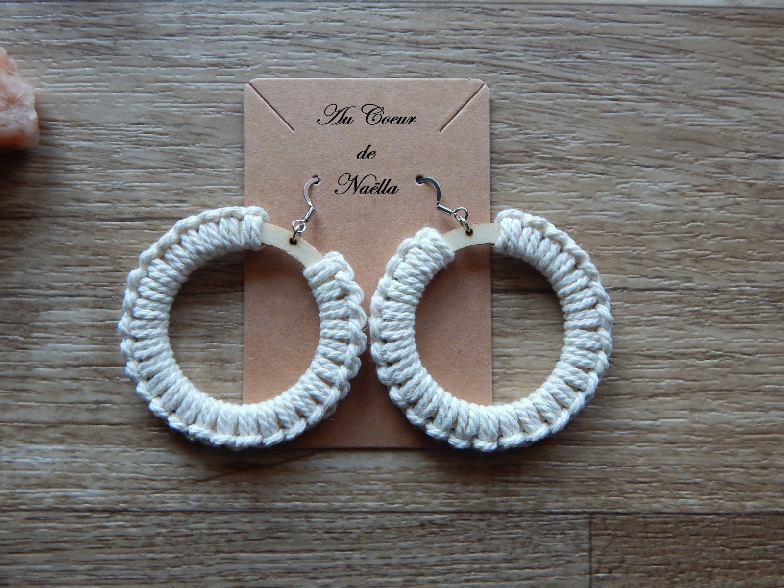 Boucles d'oreilles mandala bohème chic en macramé de coton premium - 2