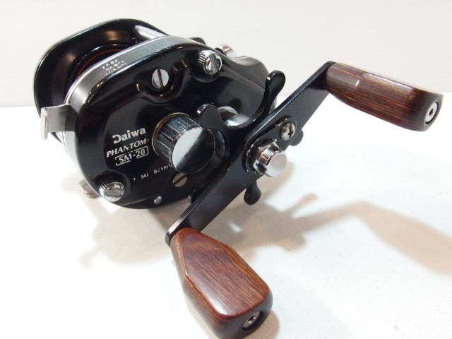 DAIWA PHANTOM SM-20 美品 Daiwa phantom SM-20 - メルカリ