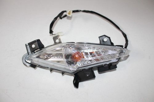 Clignotant Avant Droite Suzuki An 400 Burgman Année Type Wduo 2018 - 2026 Ori - Photo 1 sur 9