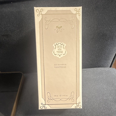 Dita Von Teese Vaniteese Eau de Parfum Spray 100 ml Normale Größe