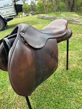 Hawkesbury River Brown Jump Saddle 17in