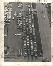 1956 Press Photo Aerial photo of New Orleans bumper-to-bumper traffic