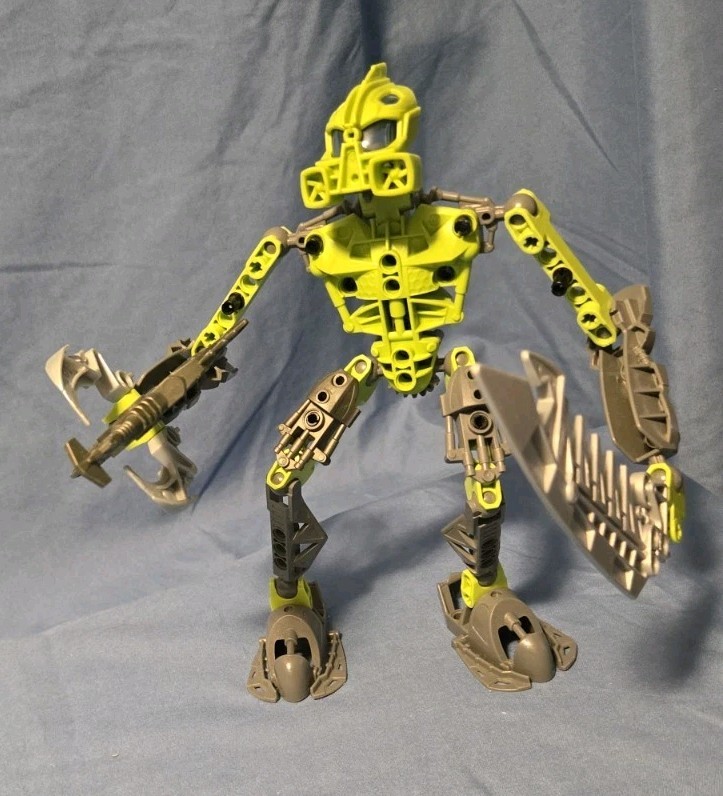 Very Rare Lego 8686 BIONICLE Phantoka Toa Lewa 2008 HTF OOP