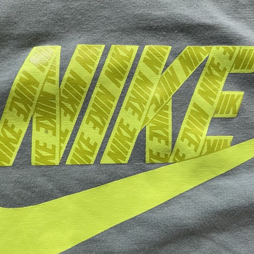 Nike Boys 2 Piece Outfit Set Size 7 Green Tee Green Shorts Logo Athletic - Imagen 4 de 11
