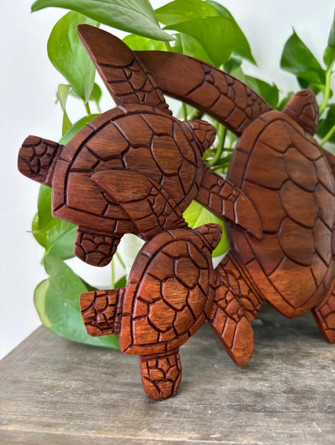 Hawaiian Hand Made Wall Hanging Decor Wood Carving Sign Turtle Honu Family