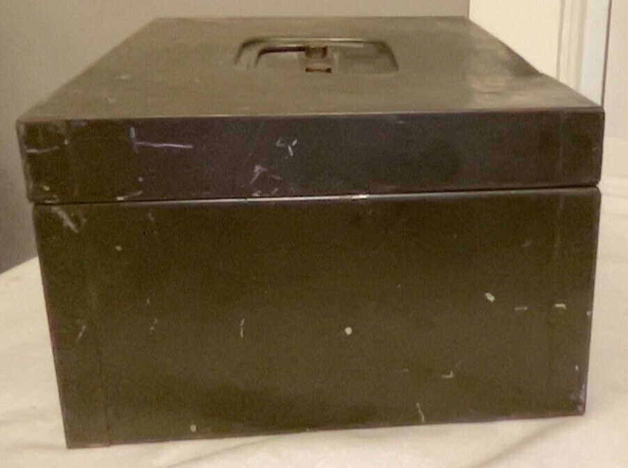 Antique Merriam Tin Cash Box. Original Key. 1851. Olive Green. | eBay