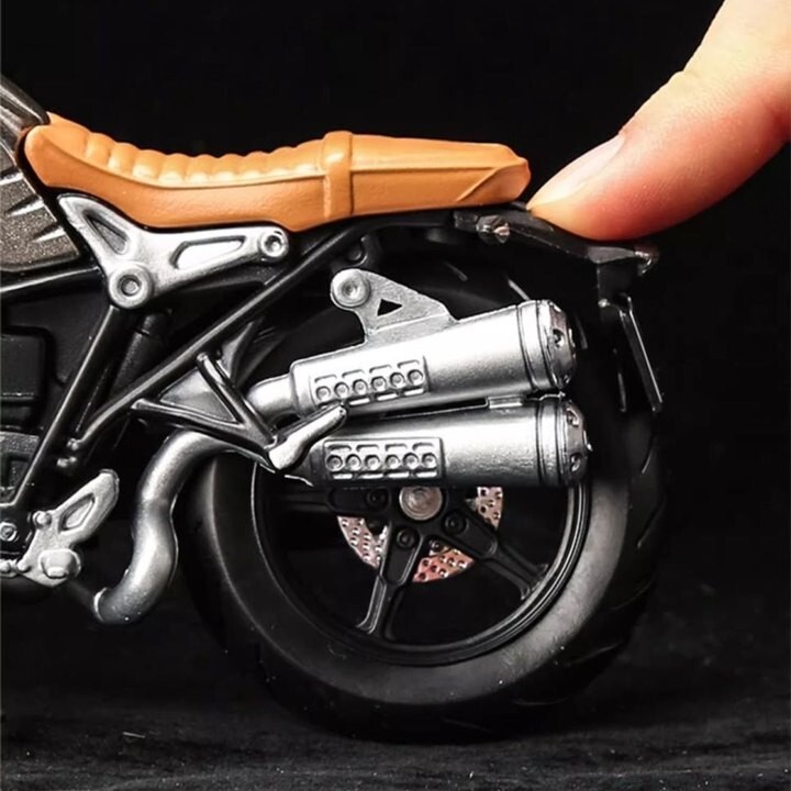 Maisto 1:18 BMW R9 T R NINE T Scrambler Motorcycle Model MOTO GP
