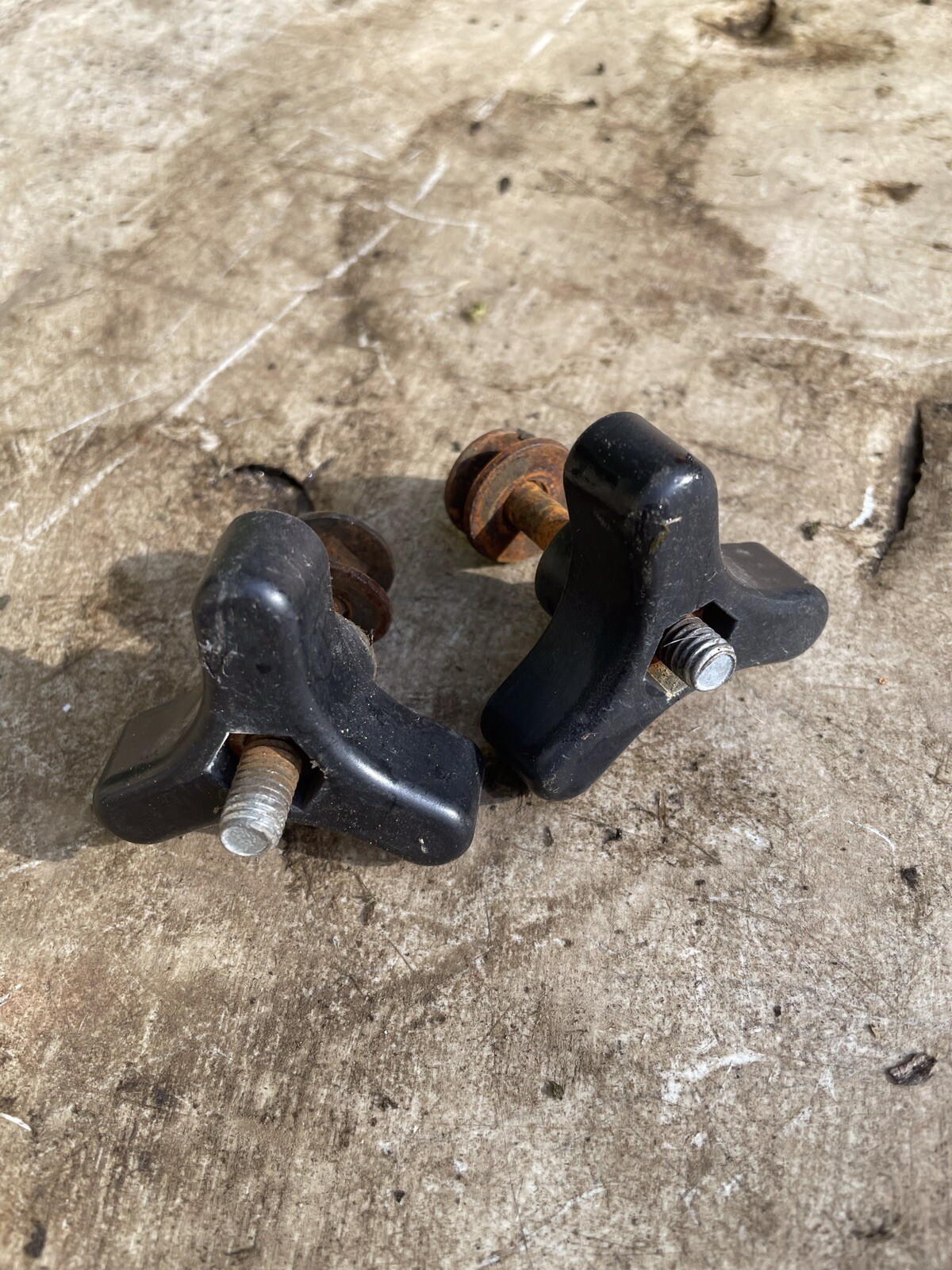 Handle Bar Bolts From A 2017 Mountfield SP454 Petrol Mower (70)