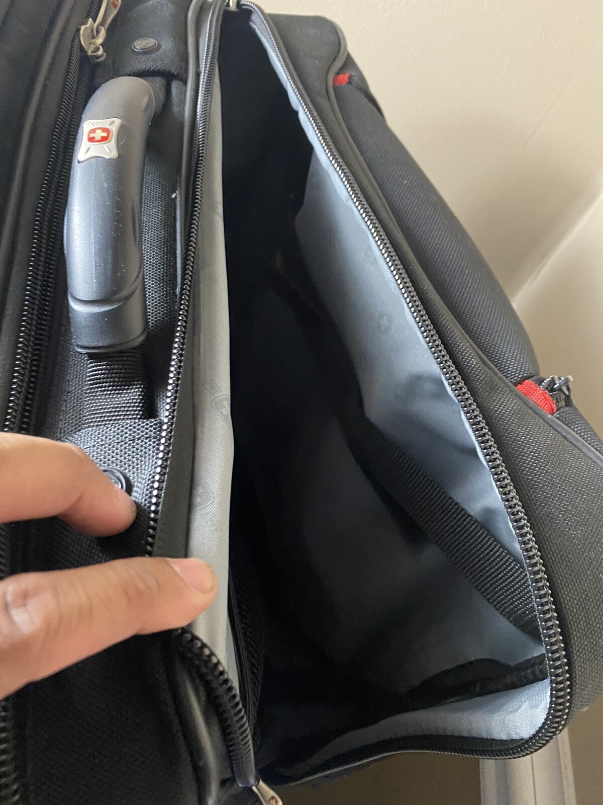 Swiss Gear 'Patriot' Rolling Laptop Computer Case, Black eBay