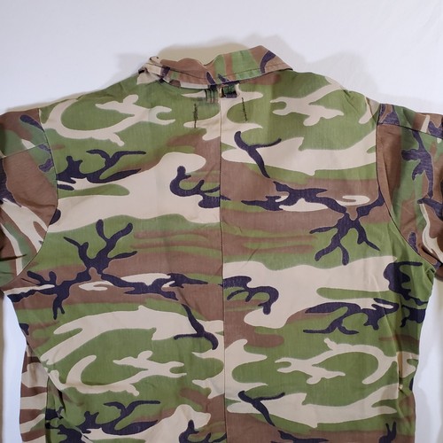 Game Winner Sportswear Green Camo Cotton 33140 VTG 90s Size L Hunting Shirt Top - Picture 8 of 9