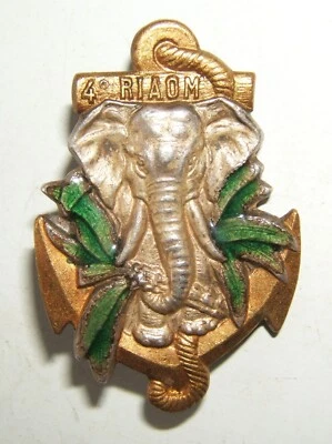 INSIGNE 4° REGIMENT INTER ARMES OUTRE MER - 4° RIAOM - Drago - Photo 1/2