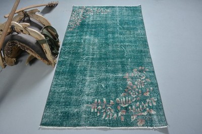 Turkish Accent Rug 3,4x6,5 ft (104x198 cm), Green Bordered Vintage Rug