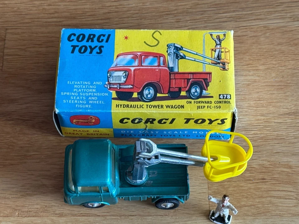 CORGI Toys, 478 Jeep FC-150 Hydraulic Tower Wagon, Umfang/Zustand s. Bilder, OVP - Bild 3 von 4