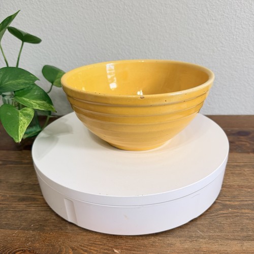 Vintage California Pottery Rainbow Mixing Bowl Number 13 Yellow