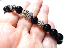 Fashion, Silver Tone, Black Glass Beads, Elephant Charm, Stretch Bracelet.