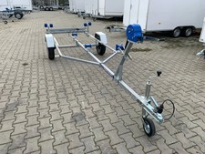 New Niewiadow 500kg Swinging Arm Roller Boat Trailer P410 up to 5 meters 15 foot