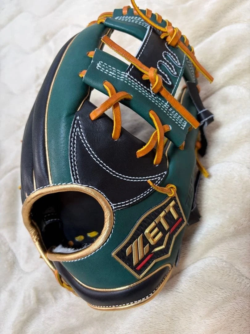 Preços baixos em ZETT Baseball Softball Luvas e Luvas | eBay